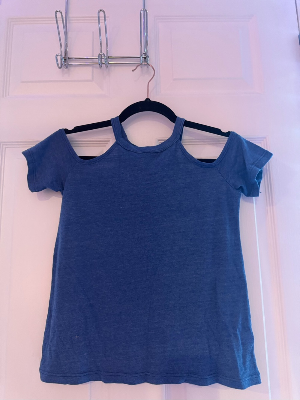 So Nikki Blue Cold-Shoulder Crop Top NWOT